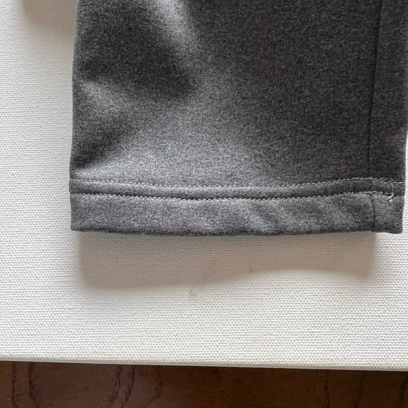 The North Face Women's Size S/P Grey Heather Horizon Performance Pants $75 (M) - Picture 9 of 9